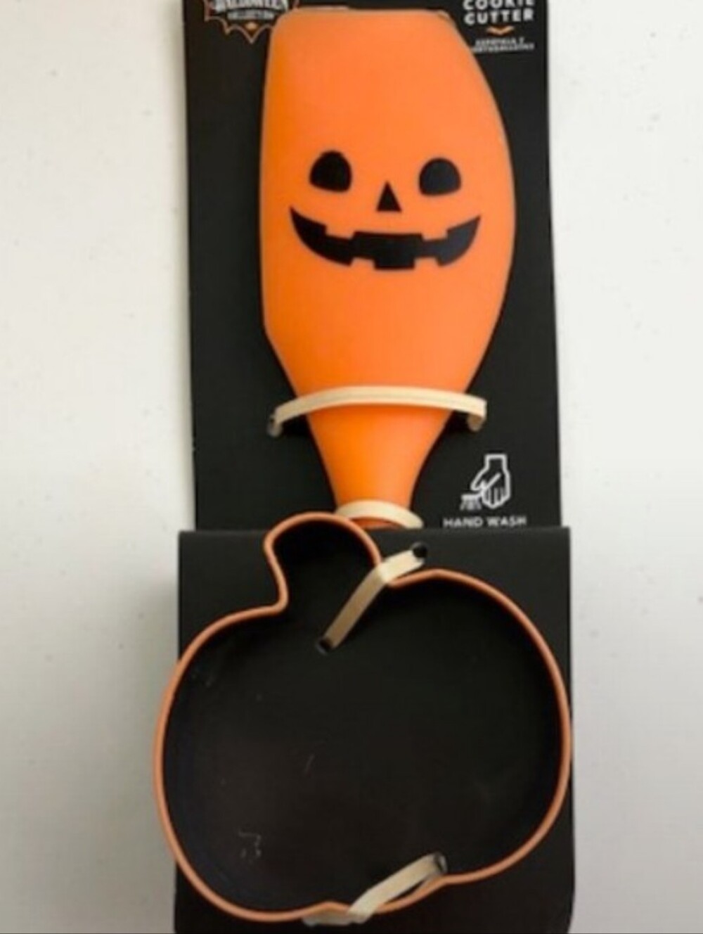 Croton-2pc Pumpkin Cookie Cutter & Pumpkin 🎃Face Silicone Spatula - Picture 2 of 2